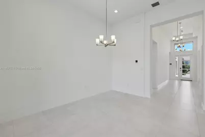 13131 Feathering Way, Palm Beach Gardens, FL 33412 - Photo 7