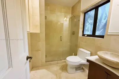 1915 Country Club Prado, Coral Gables, FL 33134 - Photo 13