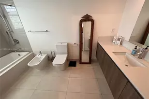 1025 92nd St, Bay Harbor Islands, FL 33154 - Photo 7