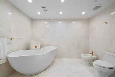 1925 Brickell Ave #DPH3, Miami, FL 33129 - Photo 31