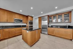 9801 Collins Ave, Bal Harbour, FL 33154 - Photo 27