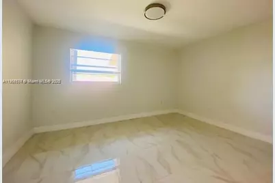 3432 NW 4th St #2, Miami, FL 33125 - Photo 5