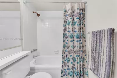 442 Pine Glen Ln #D-2, Greenacres, FL 33463 - Photo 19