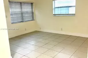 4163 SW 67th Ave, Davie, FL 33314 - Photo 15