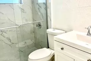 4163 SW 67th Ave, Davie, FL 33314 - Photo 11