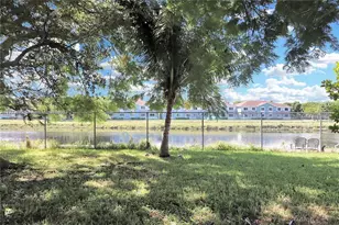 10370 SW 220th St, Cutler Bay, FL 33190 - Photo 11