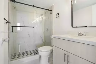 8260 SW 210th St, Cutler Bay, FL 33189 - Photo 35