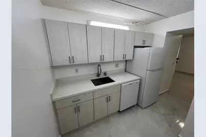 8260 SW 210th St #302, Cutler Bay, FL 33189 - Photo 45