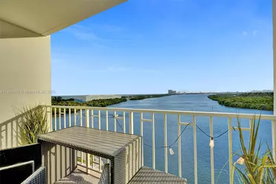 500 Bayview Dr #1018, Sunny Isles Beach, FL 33160 - Photo 3