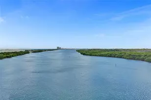 500 Bayview Dr, Sunny Isles Beach, FL 33160 - Photo 11