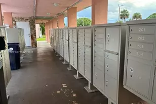 19781 SW 114th Ave, Miami, FL 33157 - Photo 17