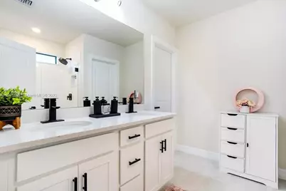 2940 Shortleaf Ave #2940, Lauderdale Lakes, FL 33311 - Photo 13