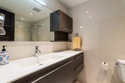 8877 Collins Ave #604, Surfside, FL 33154 - Photo 9