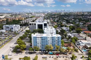 5050 NW 7th St, Miami, FL 33126 - Photo 25