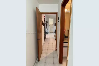 204 191st St, Sunny Isles Beach, FL 33160 - Photo 11