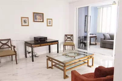 5005 Collins Ave #1523, Miami Beach, FL 33140 - Photo 15