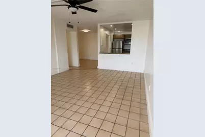 6190 W 19th Ave #303, Hialeah, FL 33012 - Photo 9