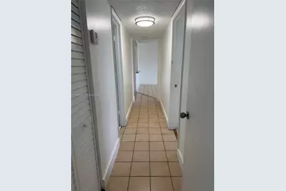 6190 W 19th Ave #303, Hialeah, FL 33012 - Photo 25