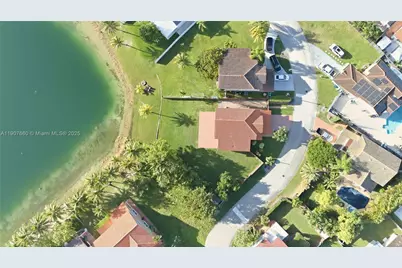 20816 SW 85th Pl, Cutler Bay, FL 33189 - Photo 5