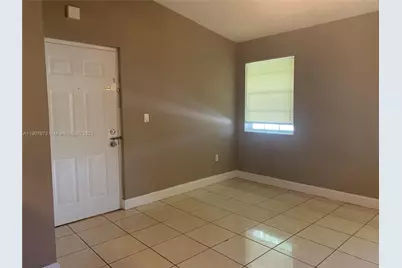 17500 NW 67th Pl #K-4, Hialeah, FL 33015 - Photo 5