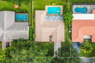 10963 NW 12th Manor, Coral Springs, FL 33071 - Photo 3