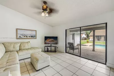 10963 NW 12th Mnr, Coral Springs, FL 33071 - Photo 21