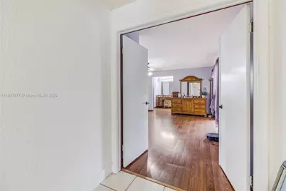 10963 NW 12th Mnr, Coral Springs, FL 33071 - Photo 25