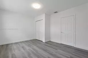 1169 NW 114th St, Miami, FL 33168 - Photo 13