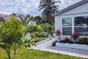 173 W 16th St, Riviera Beach, FL 33404 - Photo 1