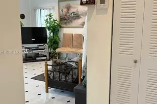 204 191st St, Sunny Isles Beach, FL 33160 - Photo 17