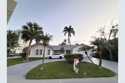 204 191st St, Sunny Isles Beach, FL 33160 - Photo 3