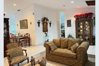 204 191st St, Sunny Isles Beach, FL 33160 - Photo 7