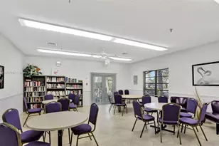 2206 S Cypress Bend Dr, Pompano Beach, FL 33069 - Photo 23