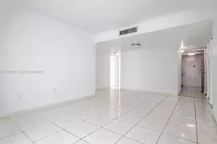 750 NW 43rd Ave, Miami, FL 33126 - Photo 5