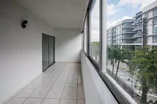 750 NW 43rd Ave, Miami, FL 33126 - Photo 9