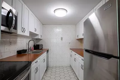 750 NW 43rd Ave #308, Miami, FL 33126 - Photo 7