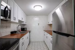 750 NW 43rd Ave, Miami, FL 33126 - Photo 7