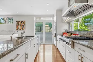 4805 Cherokee Ave, Miami Beach, FL 33140 - Photo 7