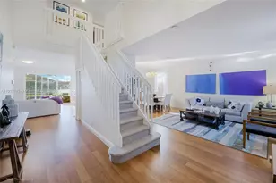 4394 Fox Ridge Dr, Weston, FL 33331 - Photo 3