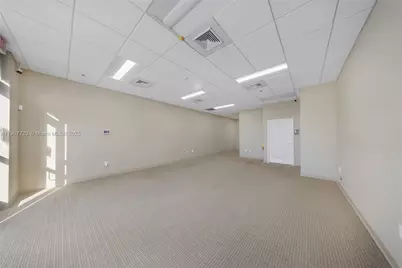 14001 NW 112th Ave #4, Hialeah Gardens, FL 33018 - Photo 5