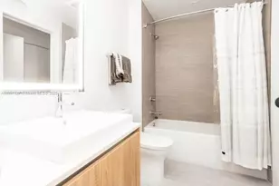 2960 NE 207th St, Aventura, FL 33180 - Photo 7