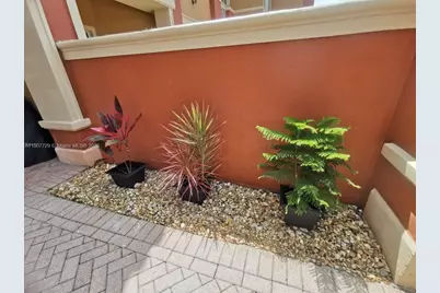 6201 NW 114th Pl #245, Doral, FL 33178 - Photo 7