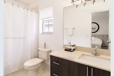 1115 Cherrypalm, Hollywood, FL 33019 - Photo 21