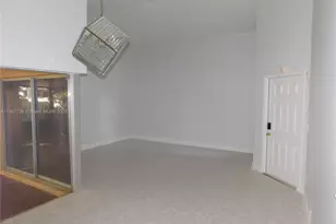 2851 W River Run Cir W, Miramar, FL 33025 - Photo 29