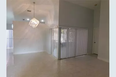 2851 W River Run Cir W #2851, Miramar, FL 33025 - Photo 5