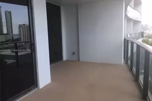 1600 NE 1, Miami, FL 33132 - Photo 3