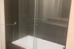 1600 NE 1, Miami, FL 33132 - Photo 13