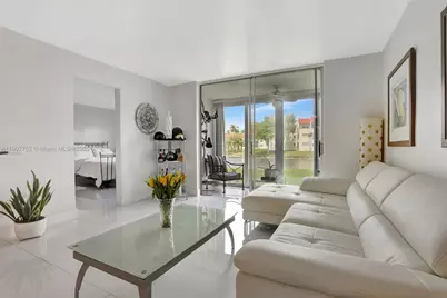 2931 E Sunrise Lakes Dr #109, Sunrise, FL 33322 - Photo 13