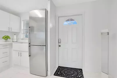 2931 E Sunrise Lakes Dr #109, Sunrise, FL 33322 - Photo 7