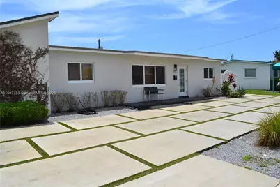 3221 SW 93rd Pl, Miami, FL 33165 - Photo 1